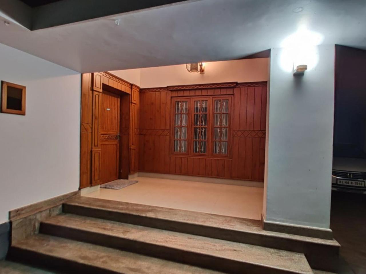 White House Villa Thrissur Luaran gambar